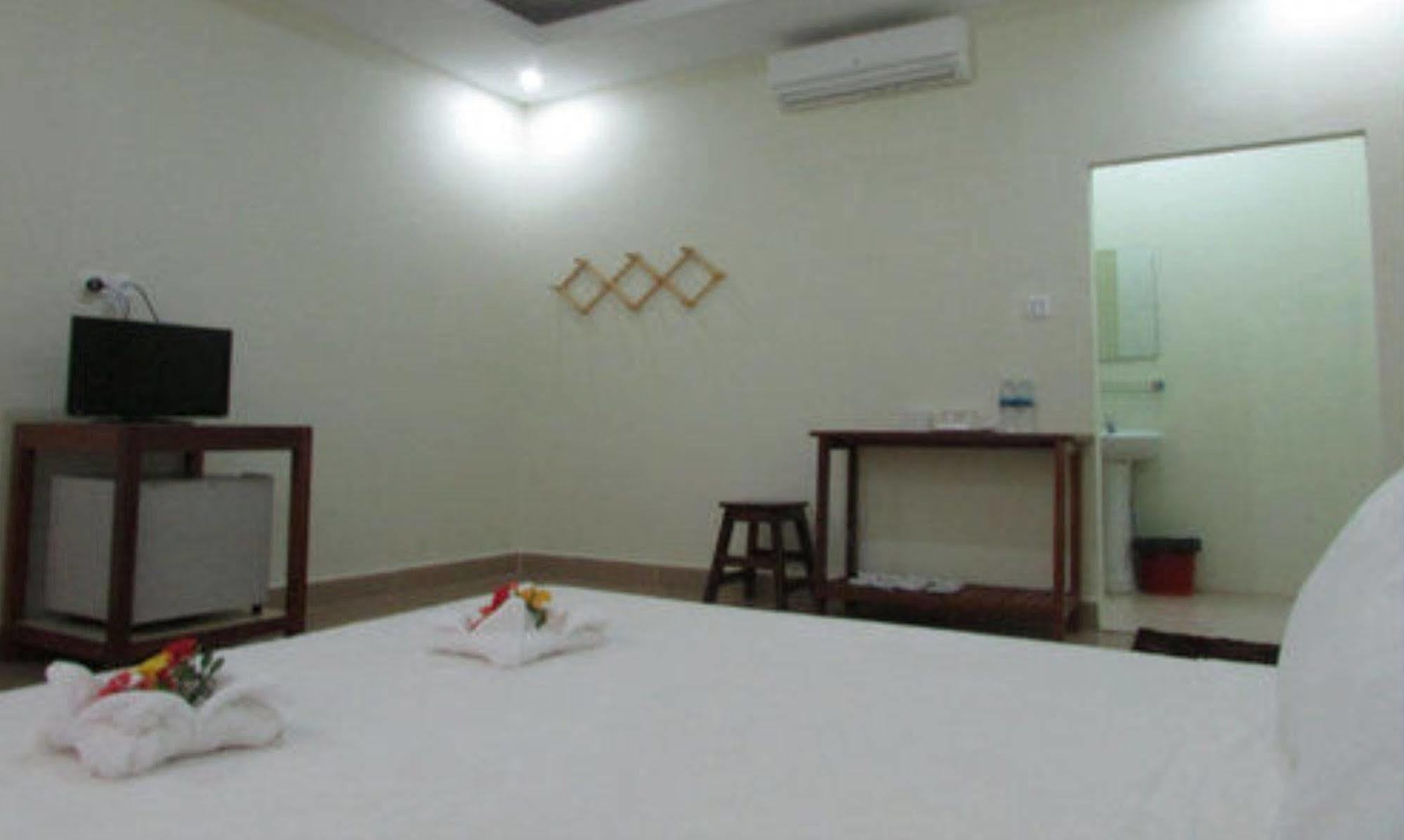 Manita Anna Guesthouse Jullyanna Before Sihanoukville Eksteriør billede